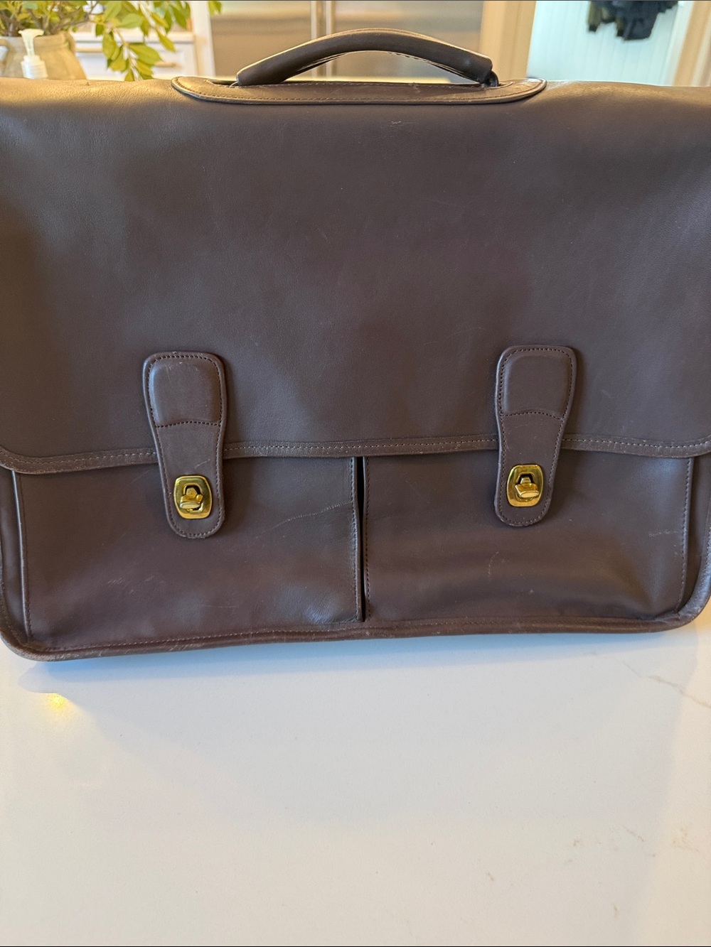 Coach L8D-0532 Brown Leather Briefcase - Laptop Bag with Shoulder Strap